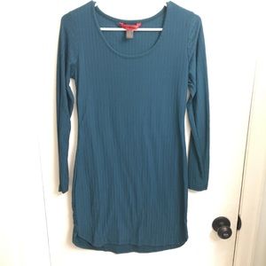 Green/blue long sleeve dress